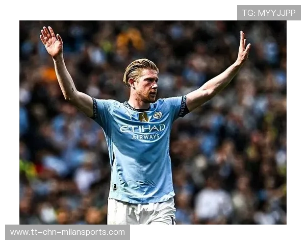 德布劳内漂亮倒三角传球，曼城团队配合无懈可击